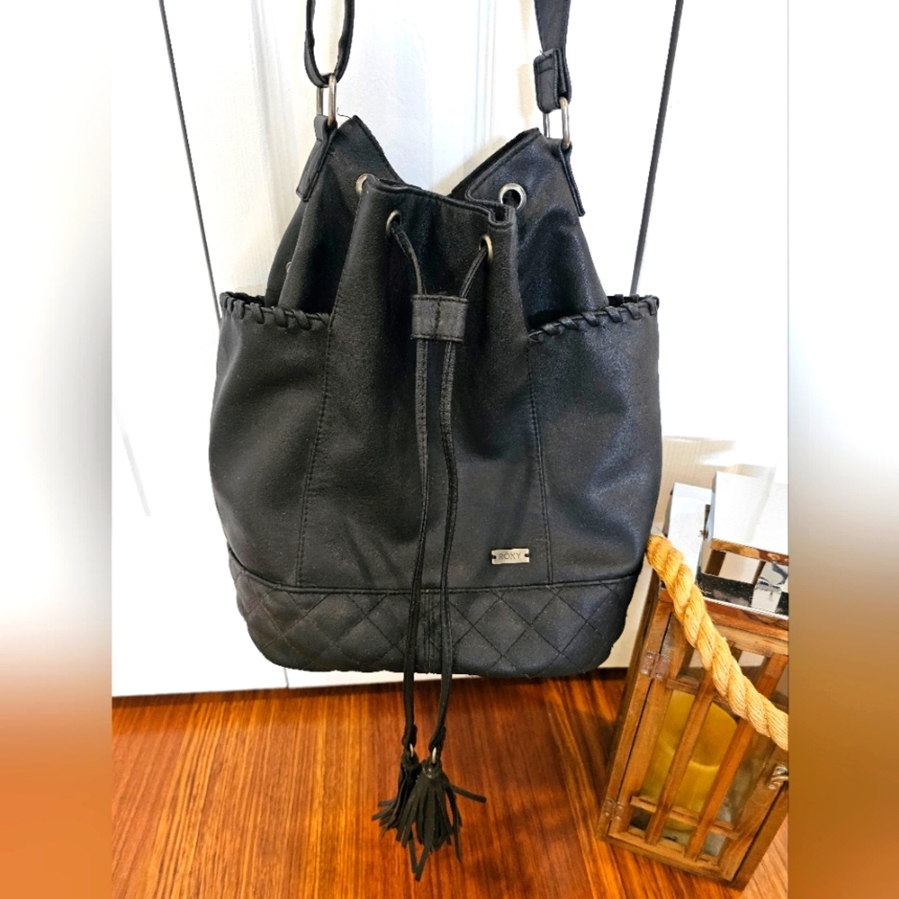 Roxy black leather bag